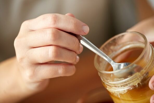 Usare il miele per curare la prostatite